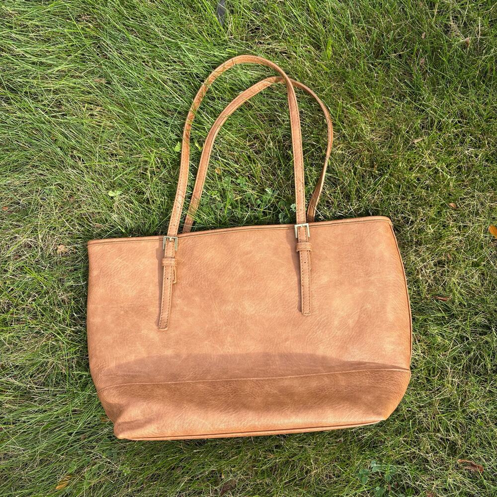 Urban Expressions “Robi” Classic Work Bag Brown